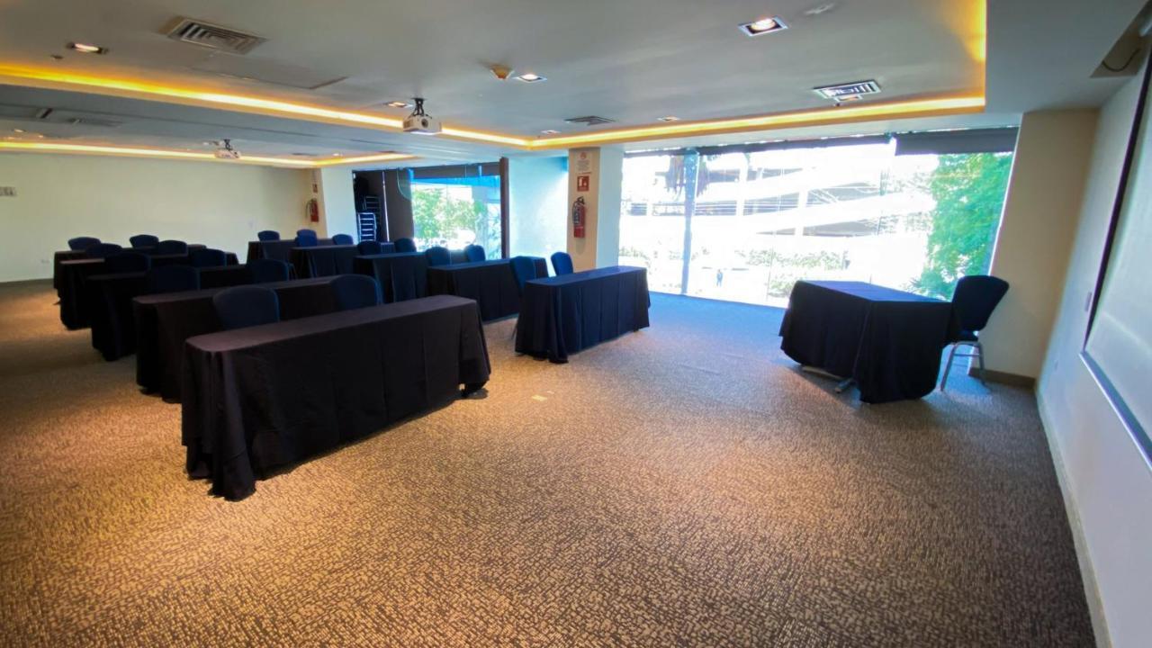 Holiday Inn Express Culiacan By Ihg Buitenkant foto
