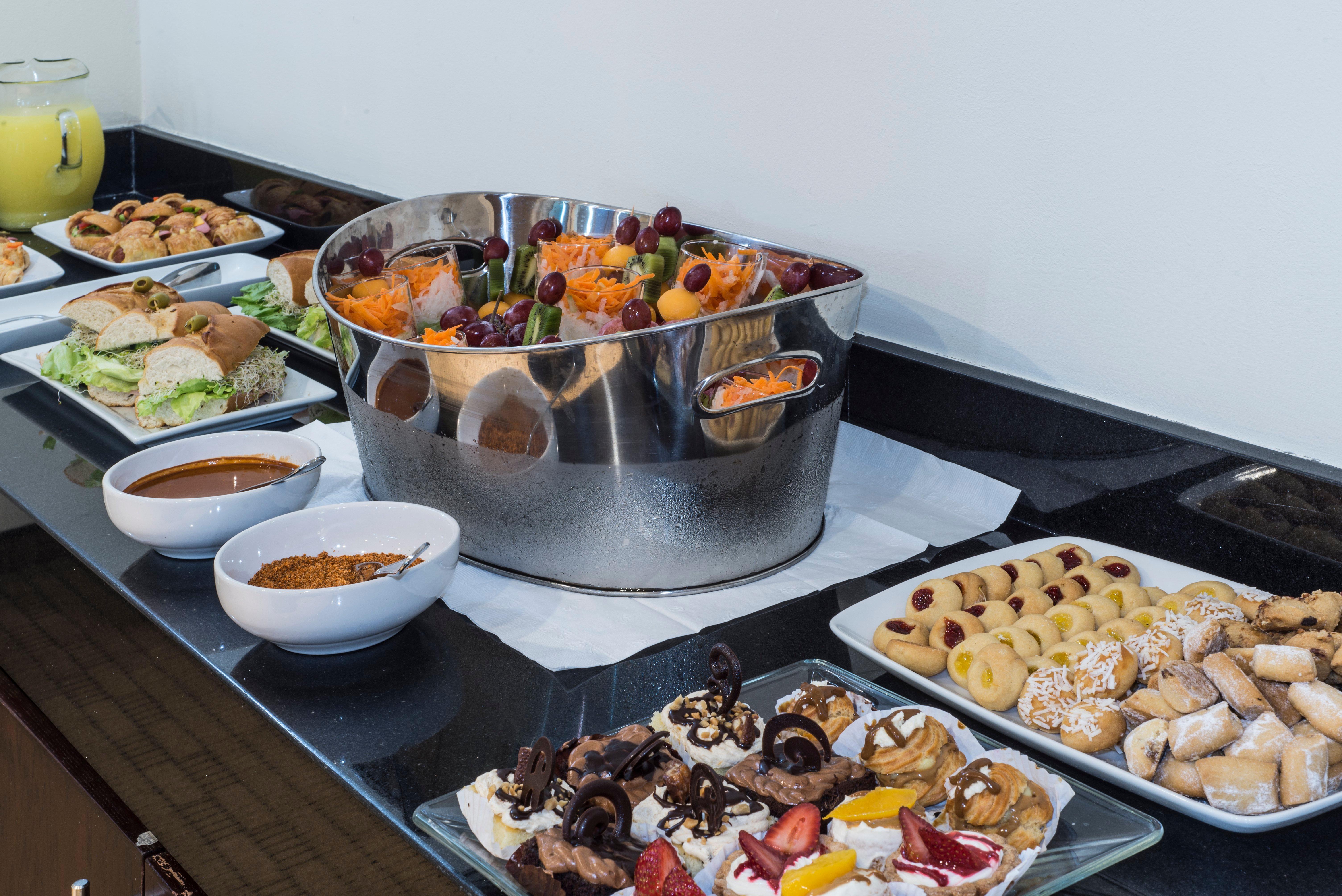 Holiday Inn Express Culiacan By Ihg Buitenkant foto