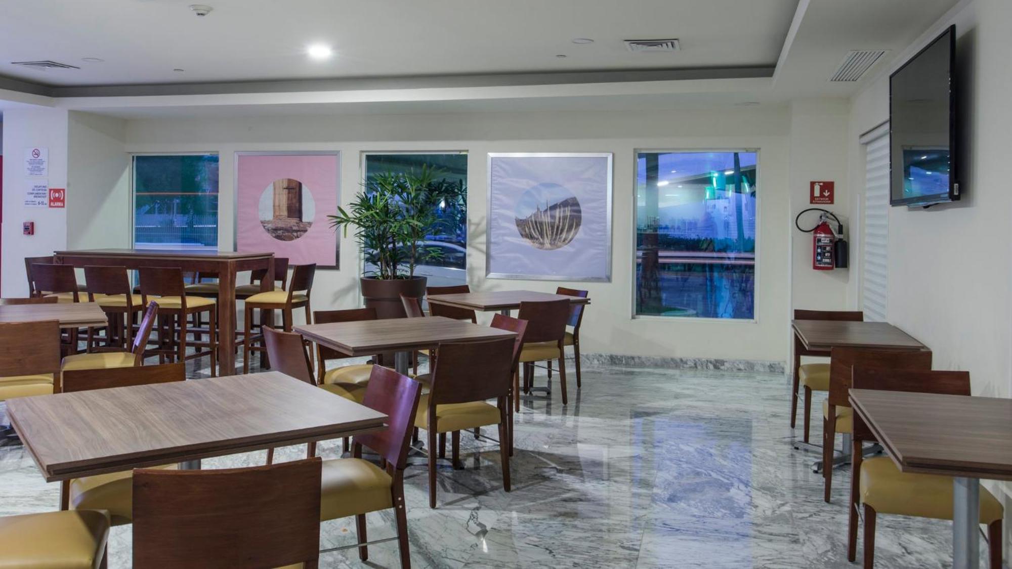Holiday Inn Express Culiacan By Ihg Buitenkant foto